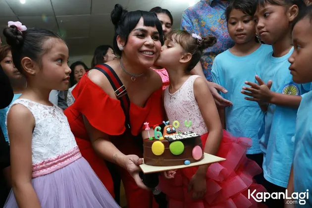 Ulang Tahun Anak Melanie Ricardo