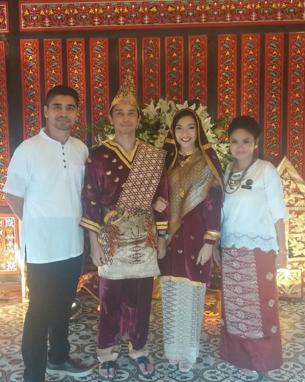 Dimas Aditya - Tika Bravani