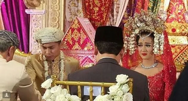 Nina Zatulini Menikah