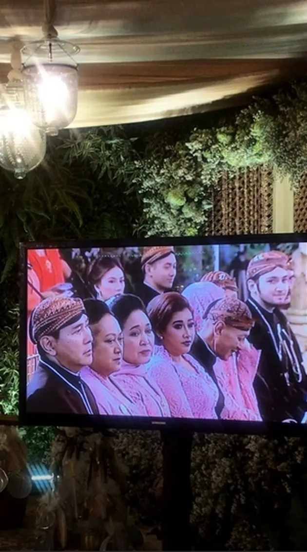 Panji Trihatmodjo - Varsha Strauss