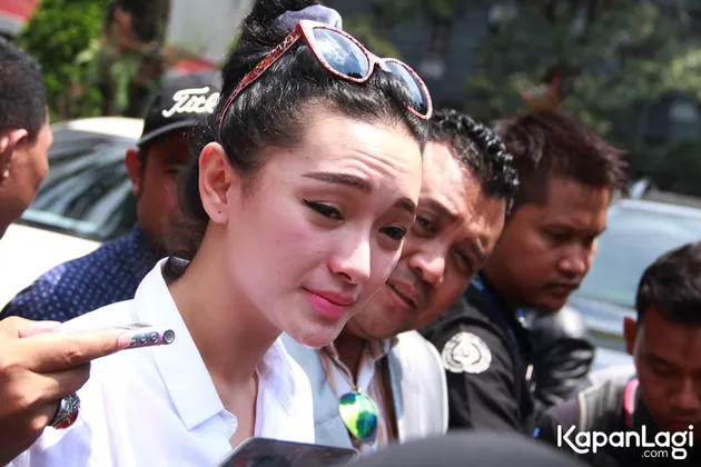 Zaskia Gotik 