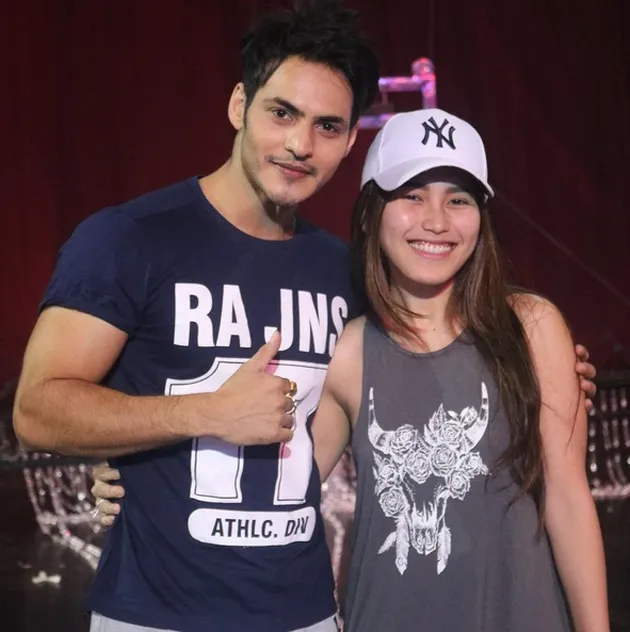 Kedekatan Ayu Ting Ting &amp; Ravi Bhatia
