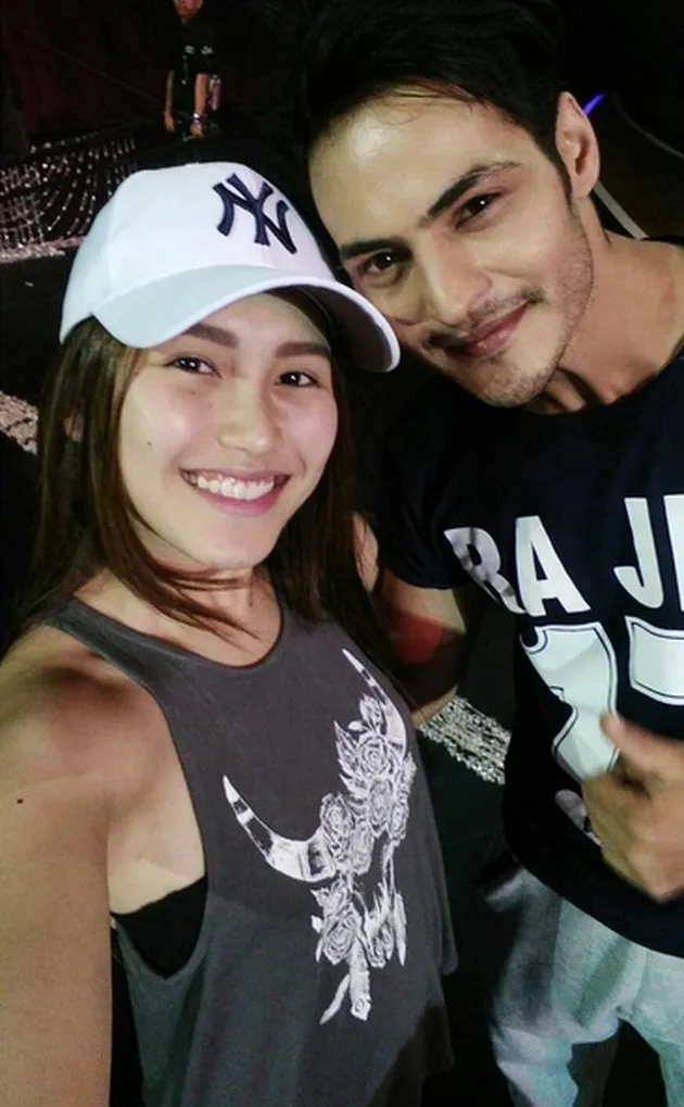 Kedekatan Ayu Ting Ting &amp; Ravi Bhatia