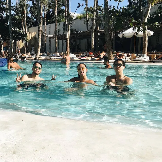 Al Ghazali - Alyssa Daguise