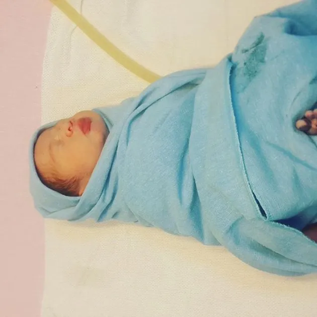 aryani fitriana, donny michael, anak aryani fitriana &amp; donny michael, alem isco zeroun haub