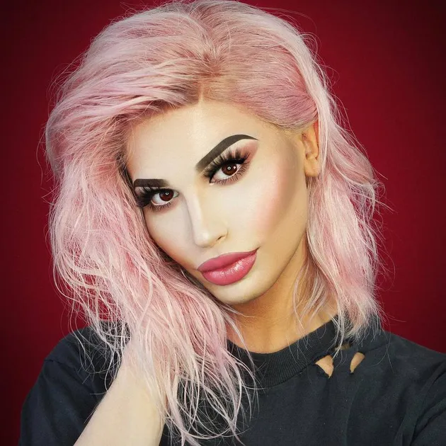 Alexis Stone, MUA