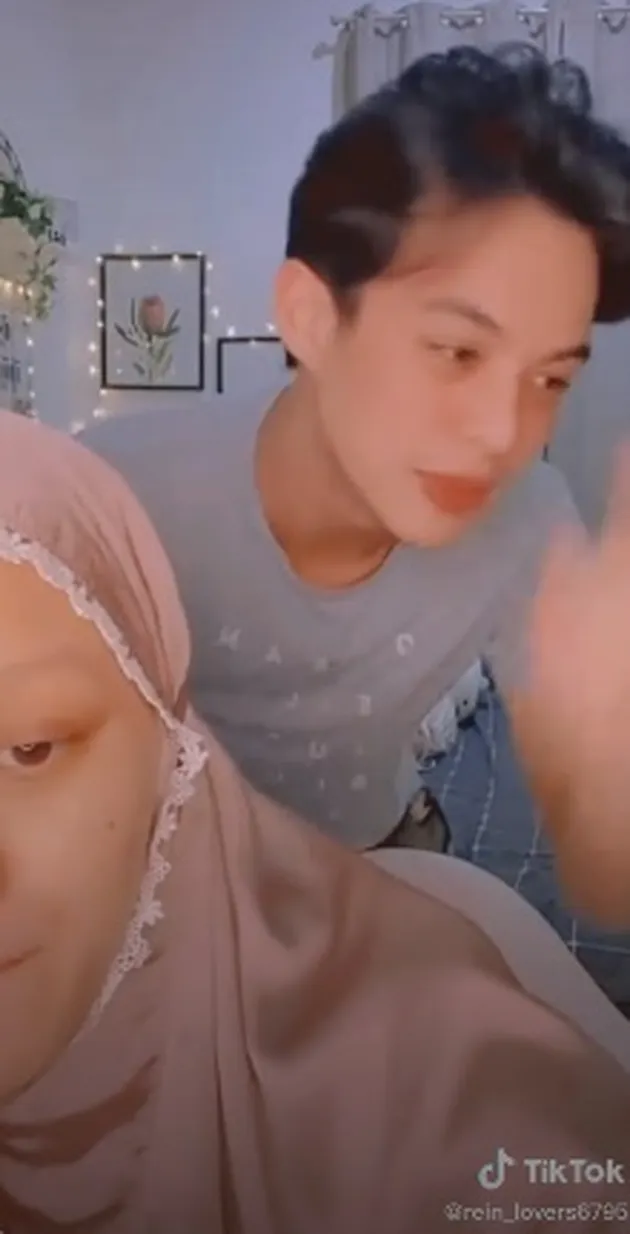 rey mbayang dan dinda hauw