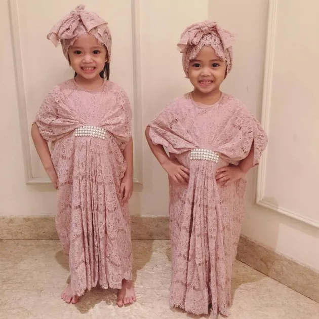 Anak Seleb Pakai Kerudung