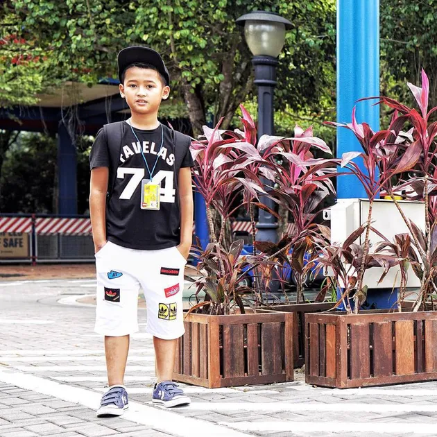 © Instagram.com/shantydenny