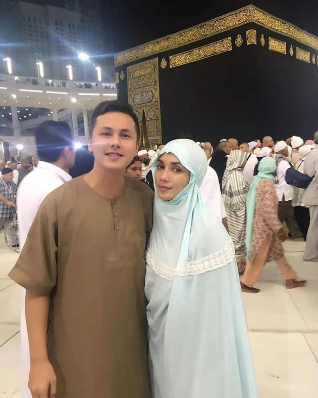 Andika Pratama - Ussy Sulistiawaty