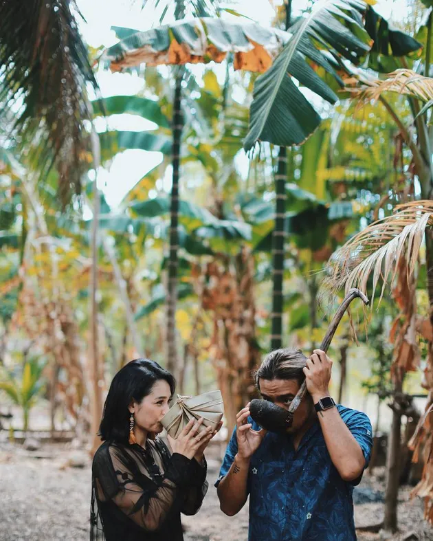 Andien Liburan ke NTT