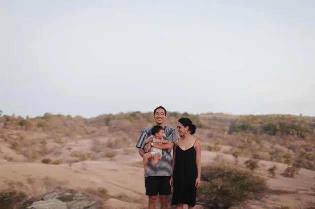 Andien Liburan ke NTT