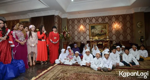 Annisa Bahar 