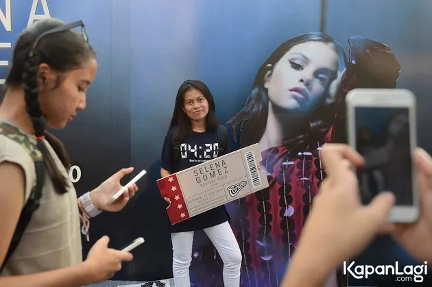 Foto konser Selena Gomez di Indonesia