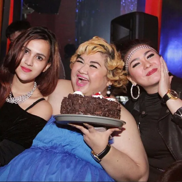 Apa Kabar Pretty Asmara