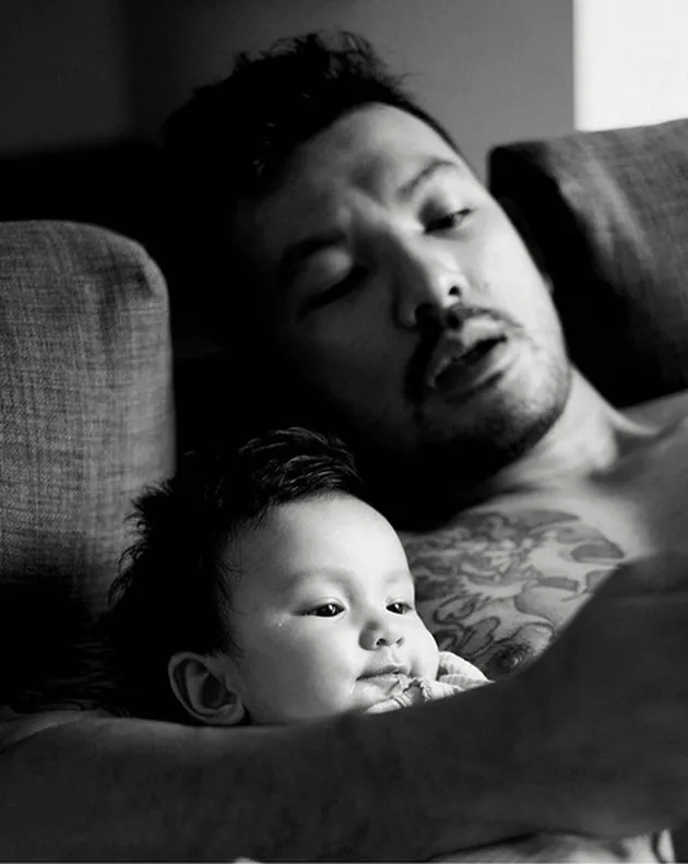 Rio Dewanto, Atiqah Hasiholan &amp; Baby Salma