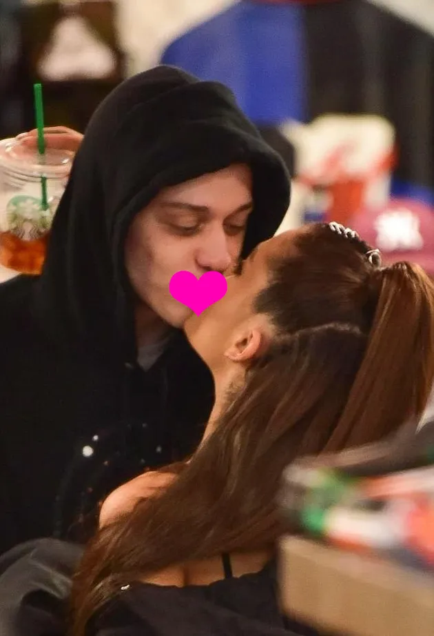 Ariana Grande - Pete Davidson