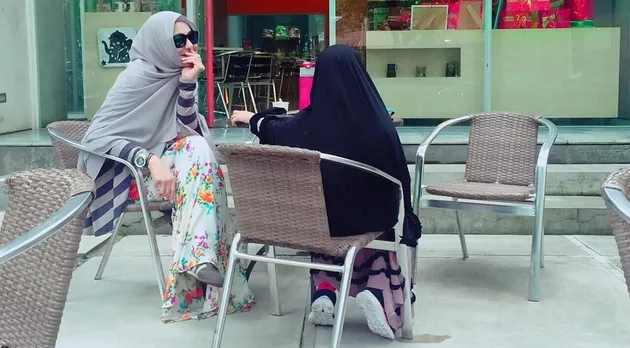 FOTO: AYESHA, PUTRI SARAH VI 'INEM' YANG WAJAHNYA SELALU FOTO: AYESHA, PUTRI SARAH VI 'INEM' YANG WAJAHNYA SELALU