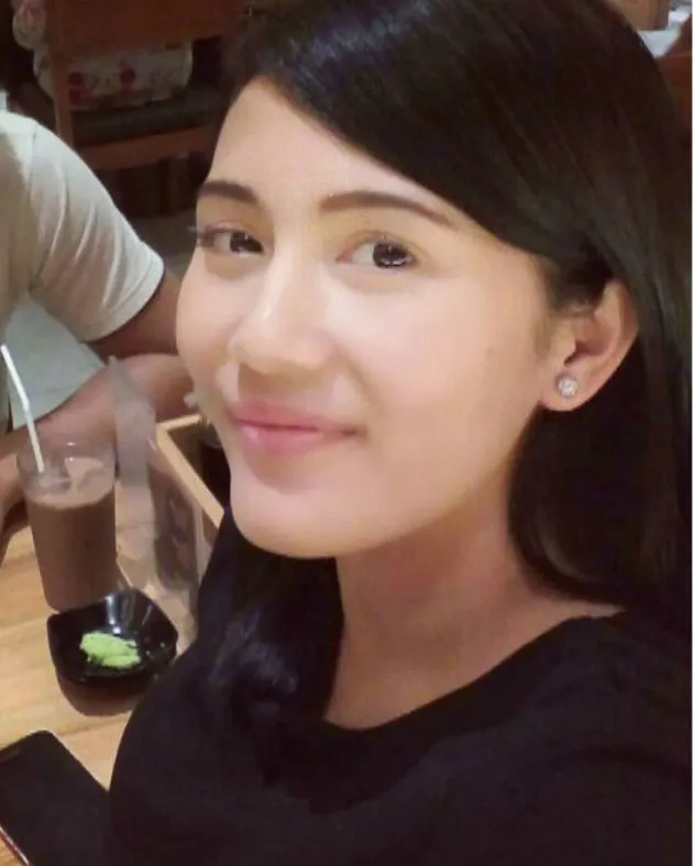 Ayu Kabira Yang Mirip Dian Sastro