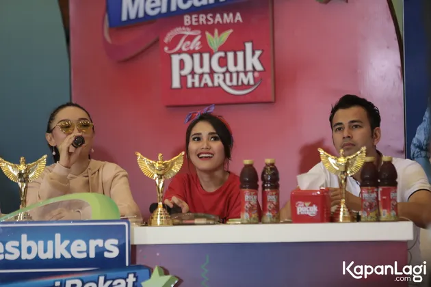 Ayu Ting Ting - Via Vallen