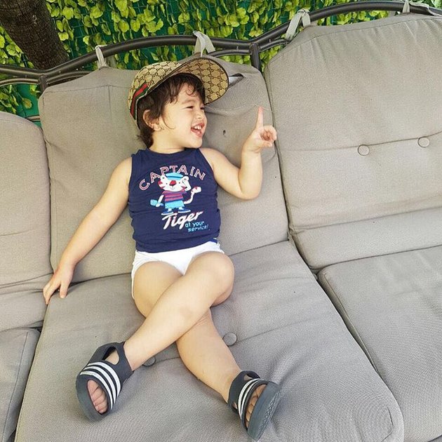 FOTO: AZKA RAQILLA, PUTRA NIKITA MIRZANI YANG BULE NAN ...