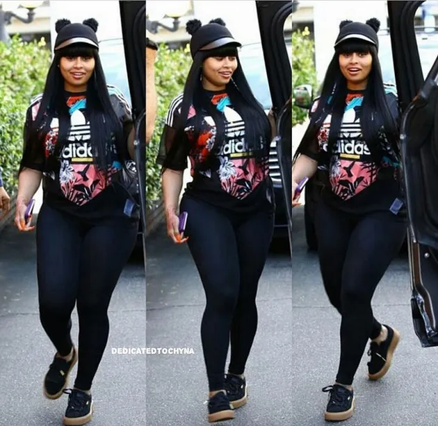 Foto Baby Bump Blac Chyna Rob Karma Keluarga Kardashian Kapanlagi Com