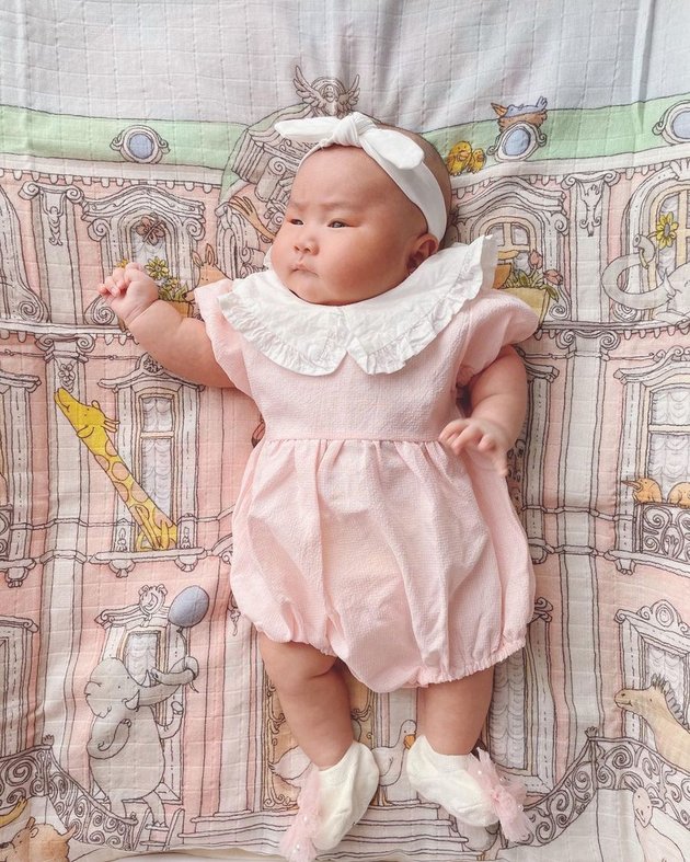 Photo of Baby Jemima, Second Child of Badminton Player Marcus Gideon, So Cute with Overflowing Cheeks