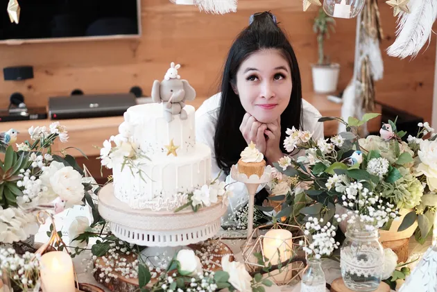 Sandra Dewi