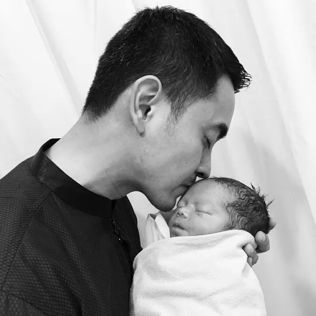 Baby Zhafran, Putra Zumi Zola 