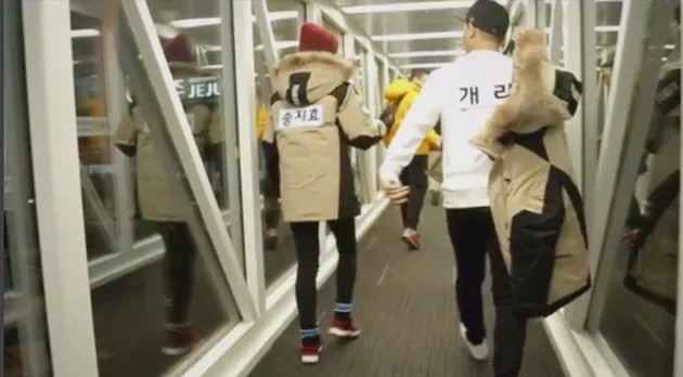 Momen Mesra Monday Couple