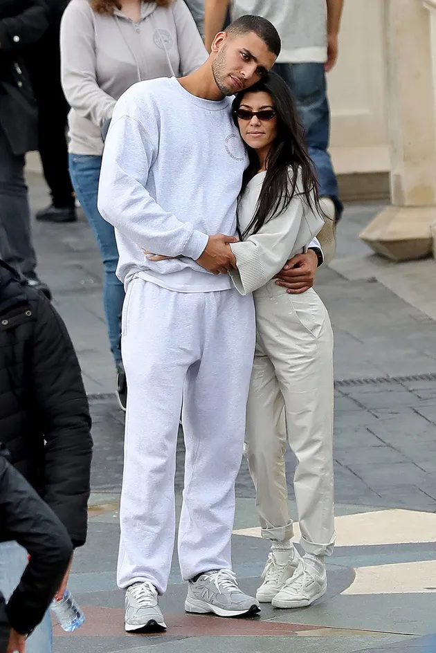 Foto Mesra Kourtney Kardashian - Younes Bendjima