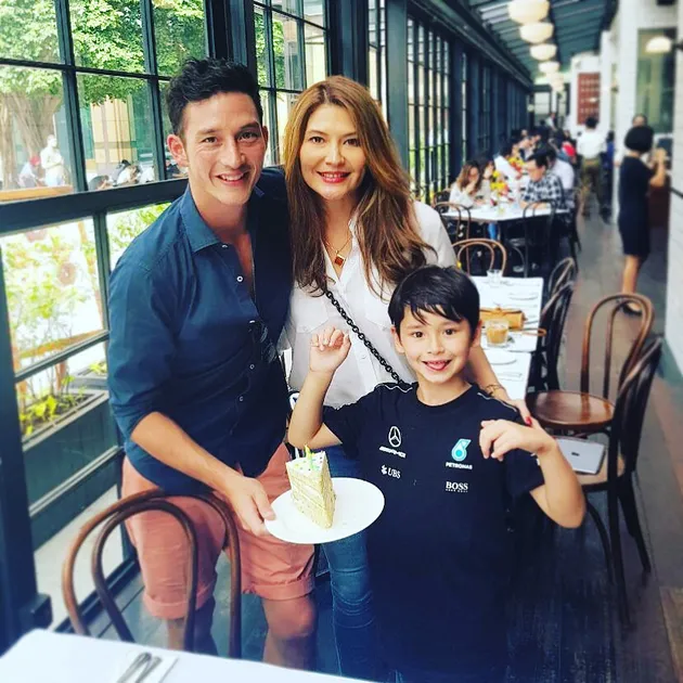 Mike Lewis - Tamara Bleszynski