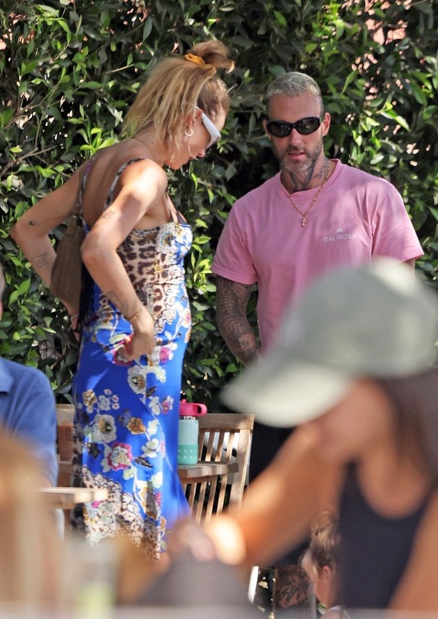 Behati Prinsloo's Photo with her Third Baby Bump, Highlighted After Adam Levine's Alleged Affair
