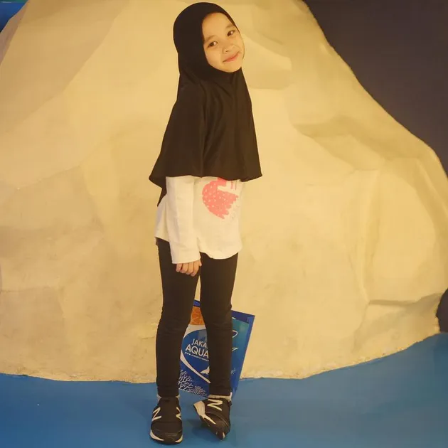 Anak Zaskia Adya Mecca Berjilbab