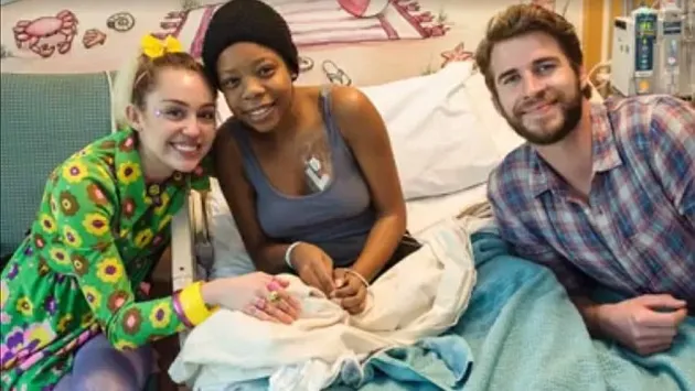 Miley Cyrus &amp; Liam Hemswroth