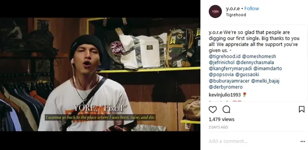 Anyway lagu 'FIXED' emang catchy banget, sampai para artis pun sudah pada hafal.