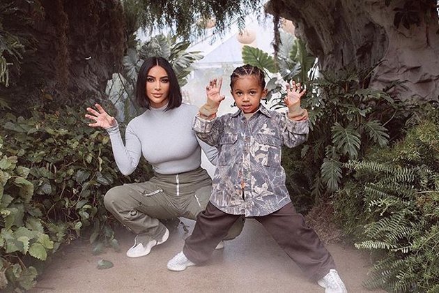 PHOTO: Themed Jurrasic Park, Let's Take a Peek at the Excitement of Saint West's Birthday Party, Kim Kardashian's Son