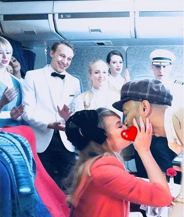 Ulang Tahun Chrissy Teigen