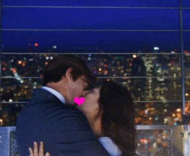 PHOTO: Real-life Friends, These Korean Drama Couples Act Hot Kissing Scenes