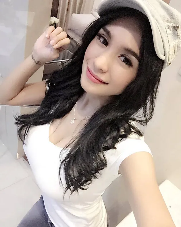 FOTO: BIBIE JULIUS, MAMA MUDA HOT DAN JUGA DJ IDAMAN PARA 