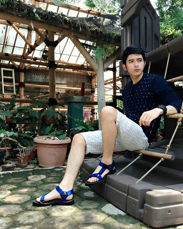 Cowok Ganteng di Dunia Maya