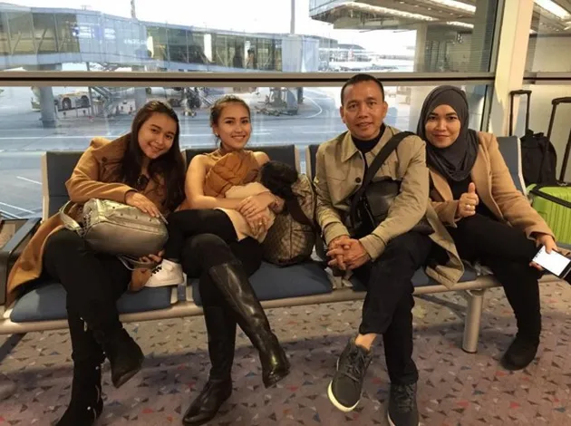 Liburan Ayu Ting Ting ke Macau