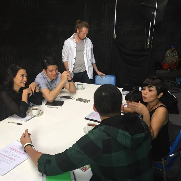 Nirina - Axha - Irwansyah - Samuel Rizal - Zaskia Sungkar
