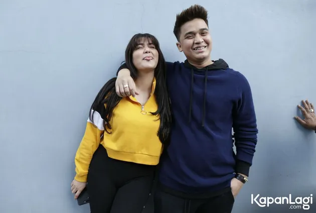Billy Syahputra - Hilda Vitria - Kris Hatta