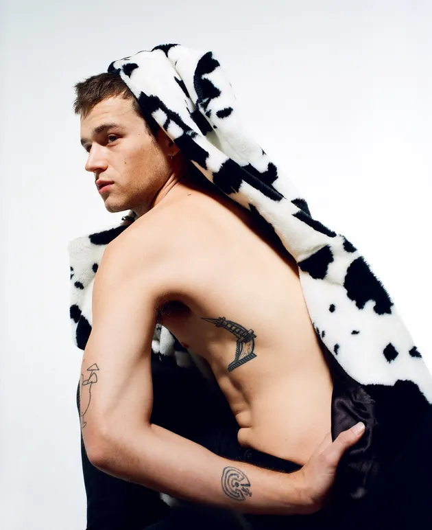 Brandon Flynn Pacar Sam Smith