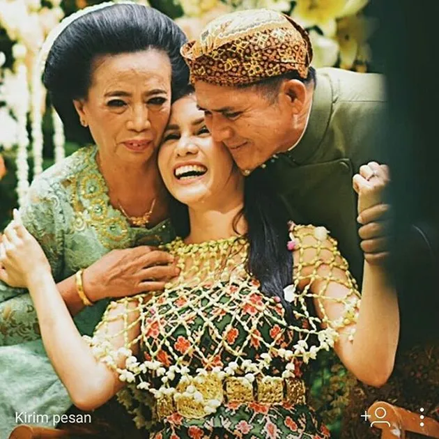siraman momo geisha
