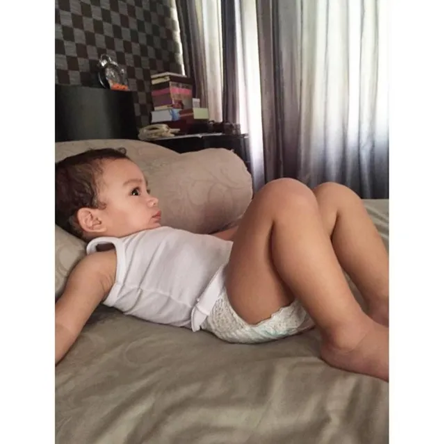 Momen Kebersamaan Shireen Sungkar &amp; Baby Adam