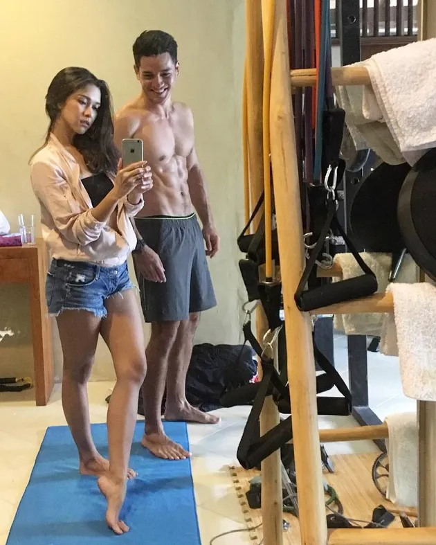 Nana Mirdad &amp; Andrew White