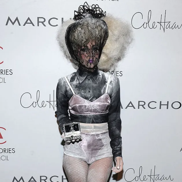 Kostum Unik Lady Gaga