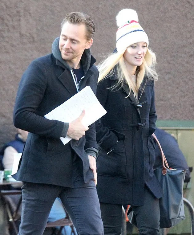 Pacar Baru Tom Hiddleston